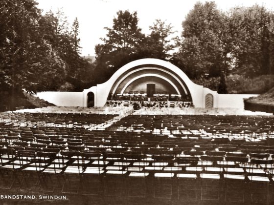 Historic image of the Town Gardens Bowl